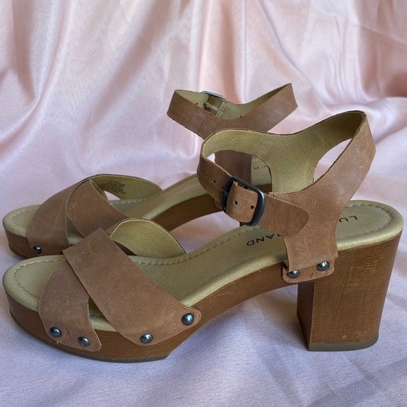 LUCKY BRAND HAIDLEE BROWN LEATHER STRAPPY BLOCK HEEL SANDALS - Picture 2 of 7